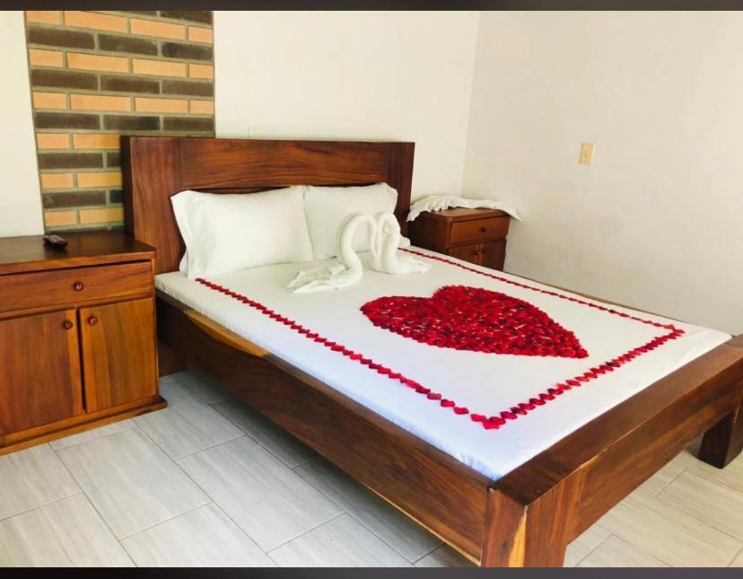 Finca Hotel Pinares 拉平塔达 外观 照片