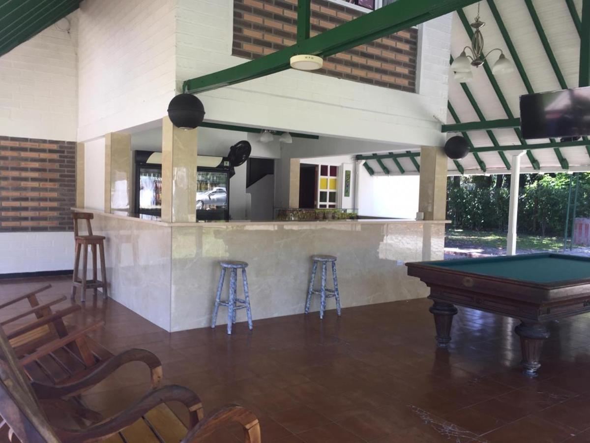 Finca Hotel Pinares 拉平塔达 外观 照片